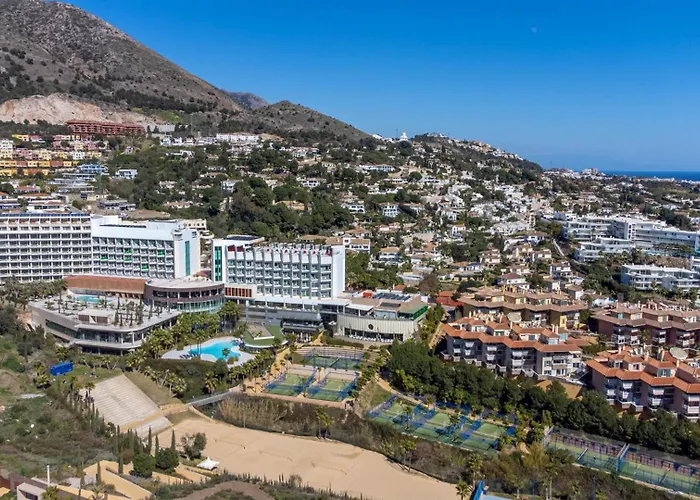 Mara's - Higueron West - Signature Ground Floor With Private Pool * Fuengirola