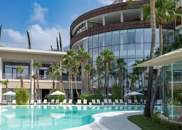 Mara's - Higueron West - Signature Ground Floor With Private Pool Fuengirola