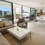 Mara's - Higueron West - Signature Ground Floor With Private Pool Apartman