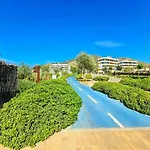 Apartman Mara's - Higueron West - Signature Ground Floor With Private Pool