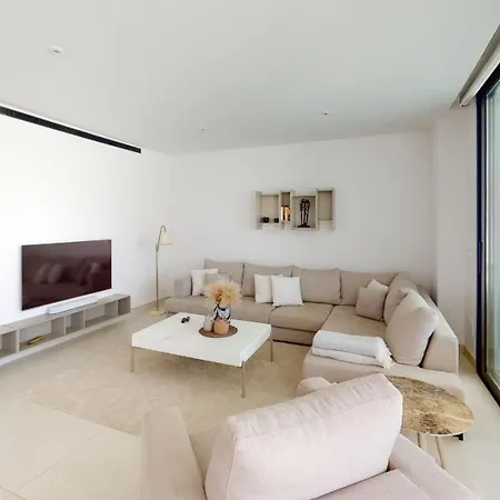 Higueron West Iii - Ground Floor Private Pool Apartment Fuengirola