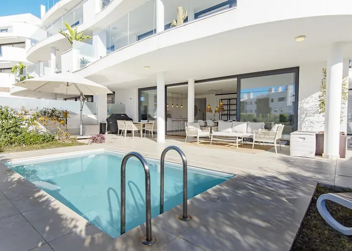 Mara's - Higueron West - Signature Ground Floor With Private Pool Apartment