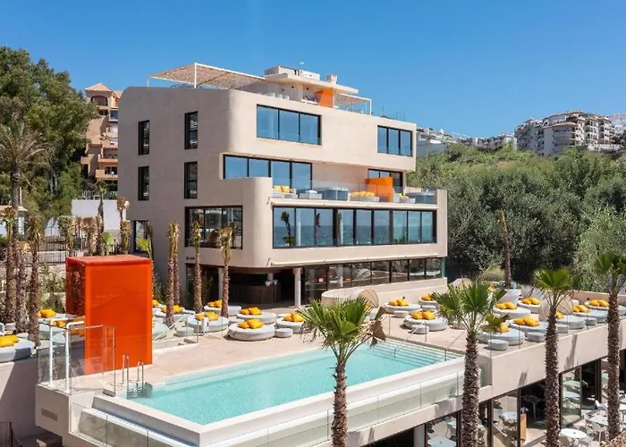 Mara's - Higuerón West - Signature Ground Floor With Private Pool Fuengirola
