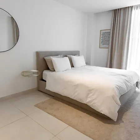 Mara's - Higueron West - Signature Ground Floor With Private Pool Fuengirola